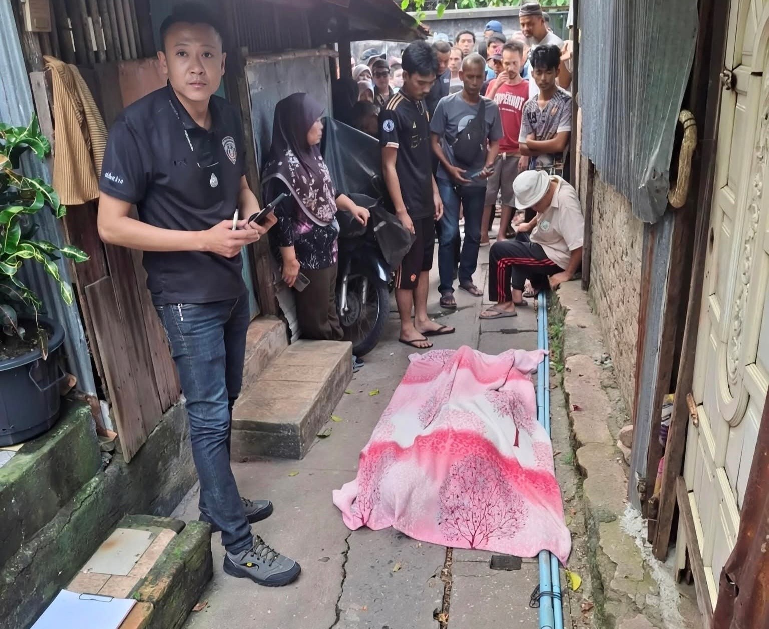 man shooting neighbour