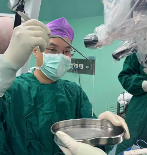 parasite worm mosaic vision