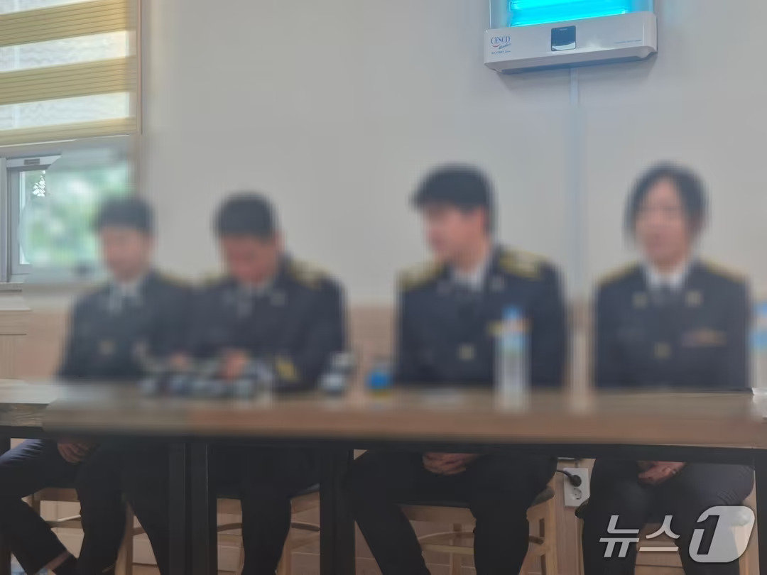 coast guard officer (2)