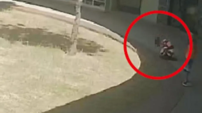 twins run jumping jacks