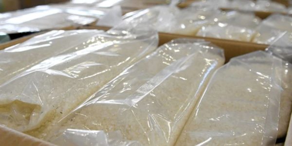 couple smuggling rice japan