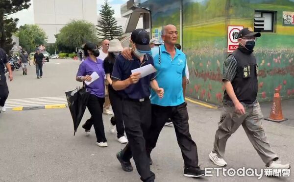 mother daughter abused taiwan