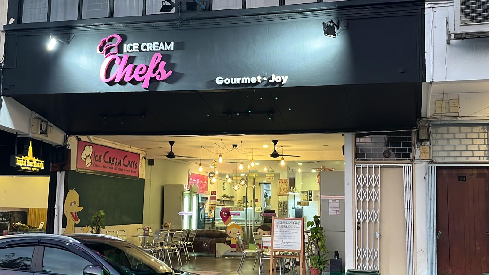 ice cream shop closing