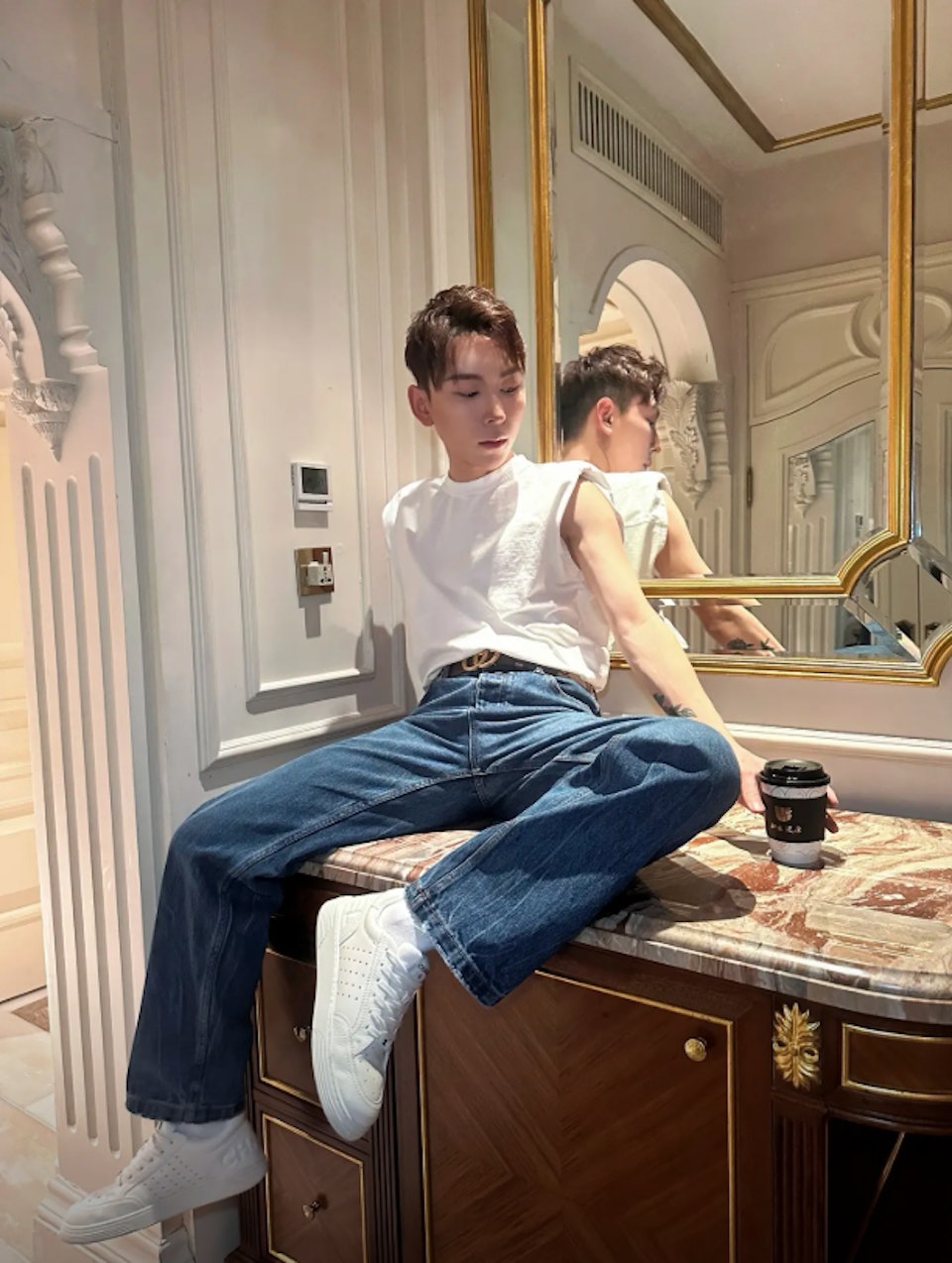 8-pack abs injections (1)