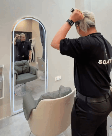 barbers shave heads complaint (1)