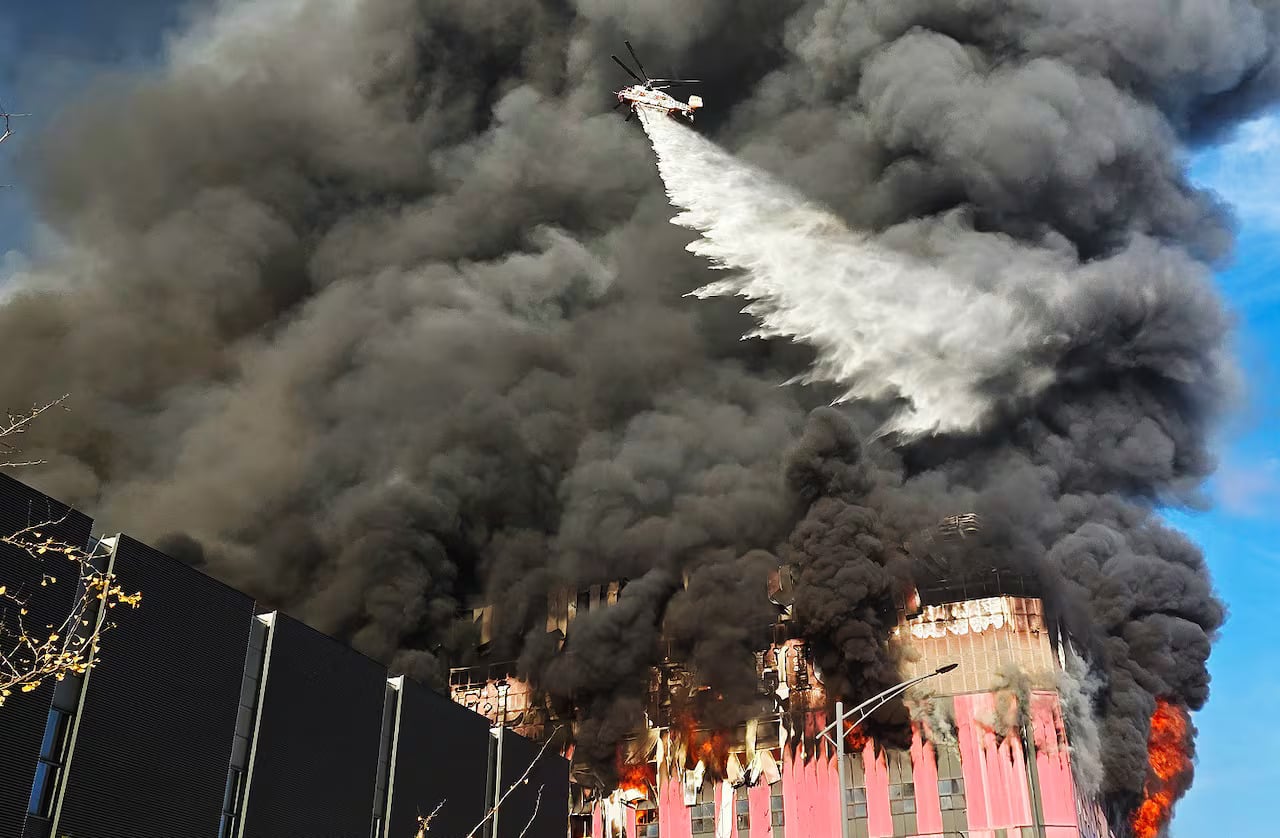 Massive fire breaks out at fashion logistics centre in South Korea, remains  ablaze after 2 days