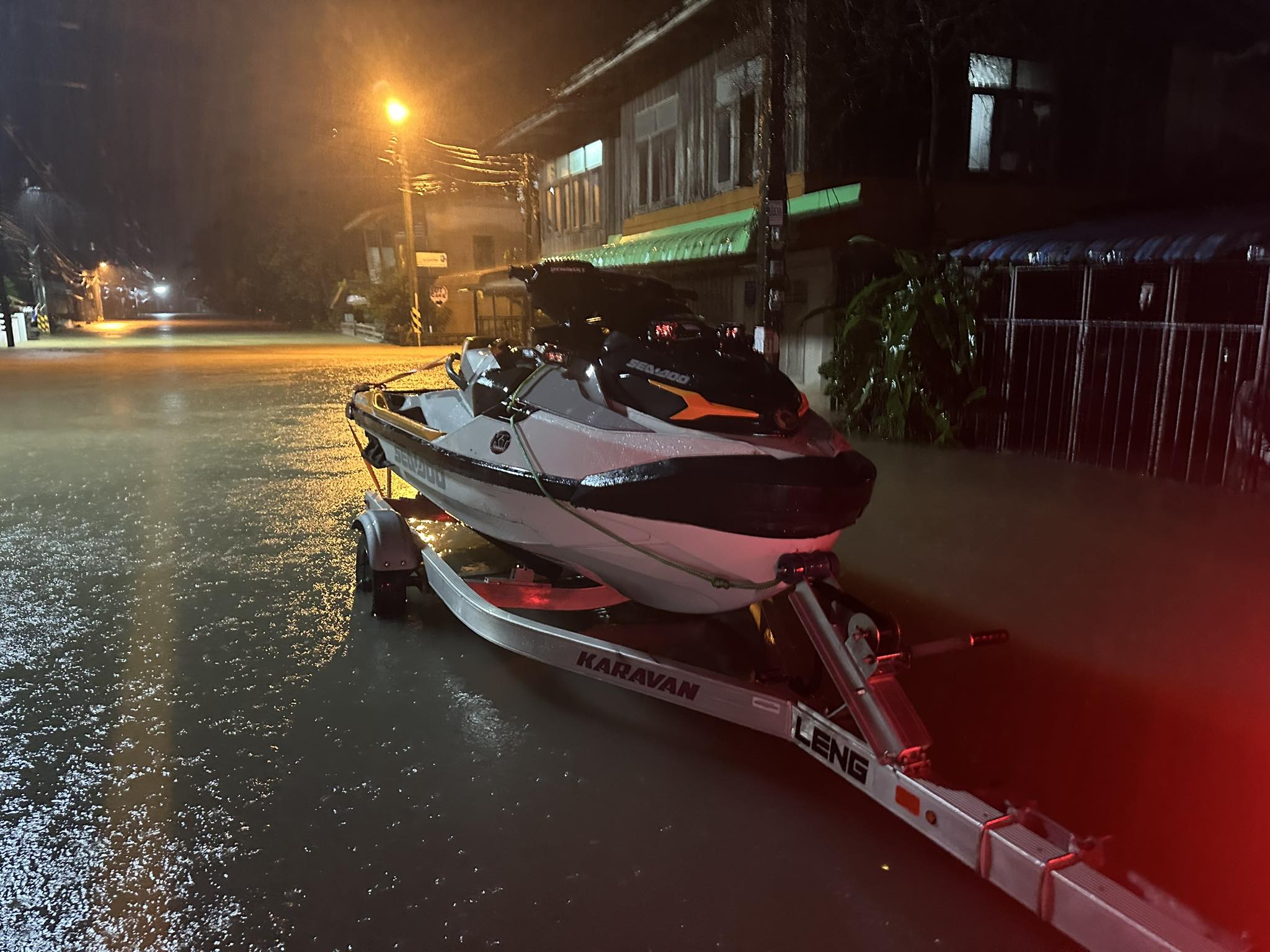 flood victim shoots rescue boat