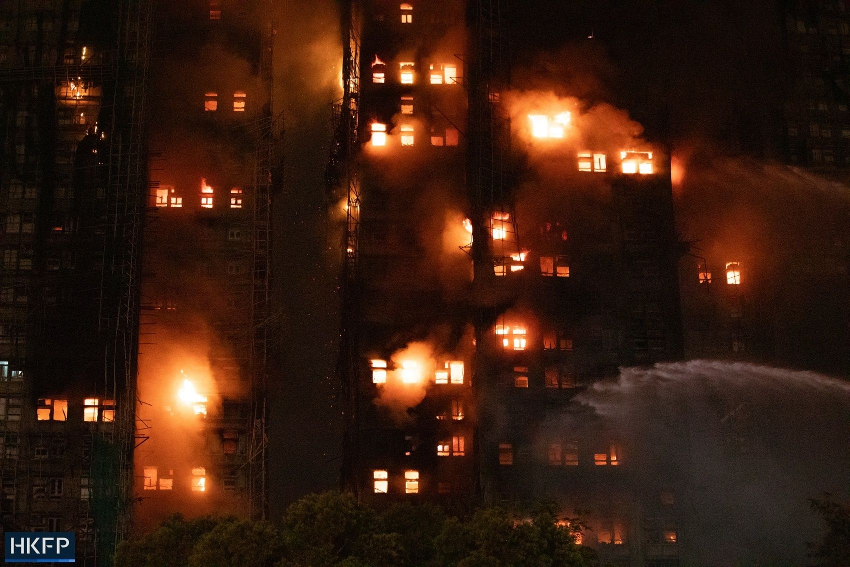hong kong fire 44 dead bamboo