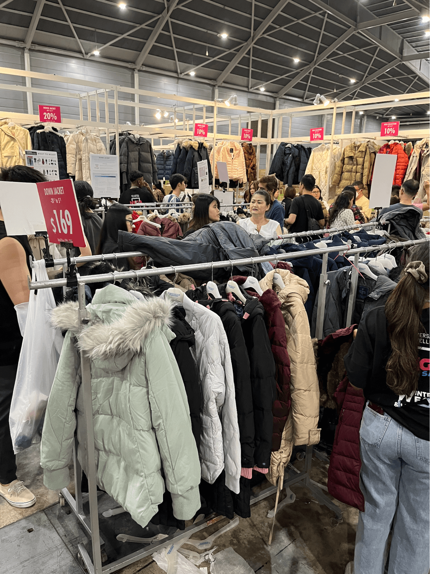 Universal Traveller Mega Sale