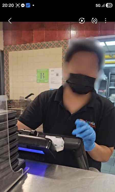 malaysia boleh staff