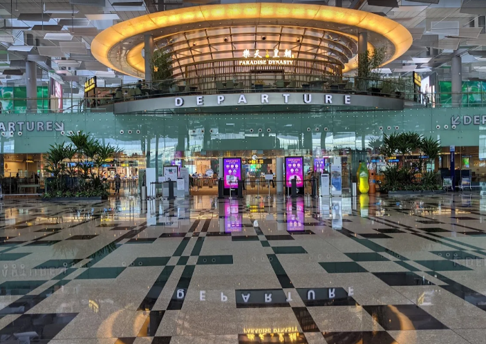 american man molesting girl