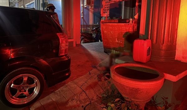 burglar glass blood loss