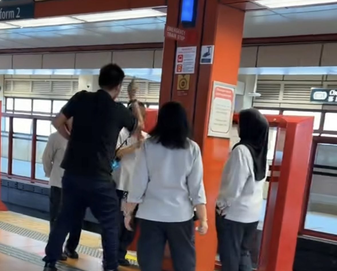 verbally abusing SMRT staff