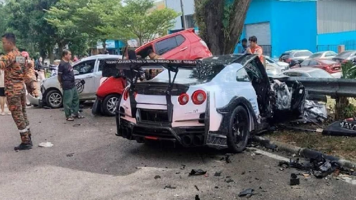 Nissan gt-r crashed johor