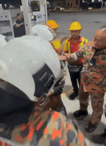 Monkey gas station penang (2)