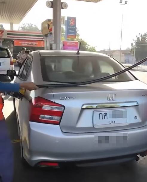 Thai-registered car ron95