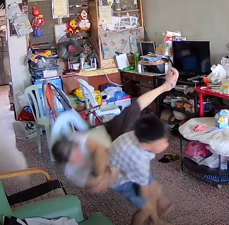 boy cleaver grandmother (1)