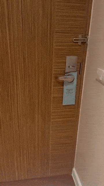 dj hotel room keycard door opening