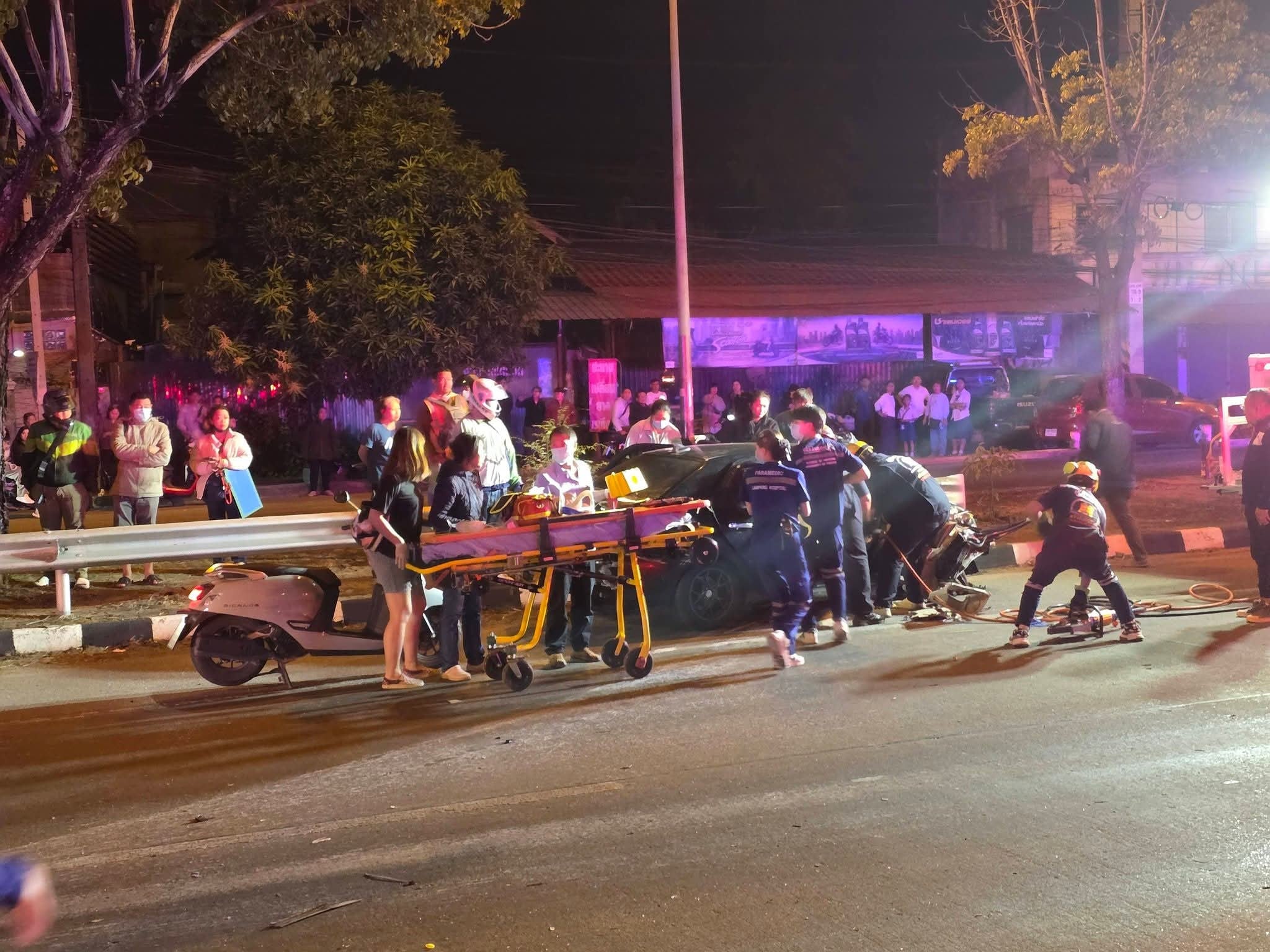 driver red light t-boned hospitalised