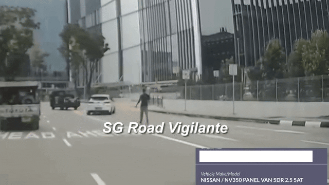 hyundai overtakes against flow of traffic