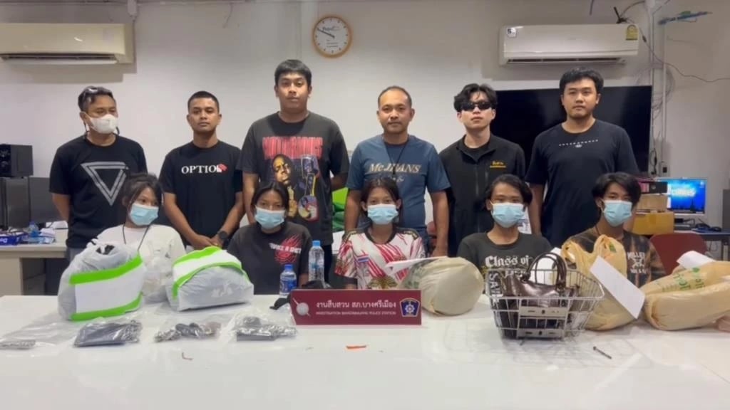 girl lured gang robbery arrest