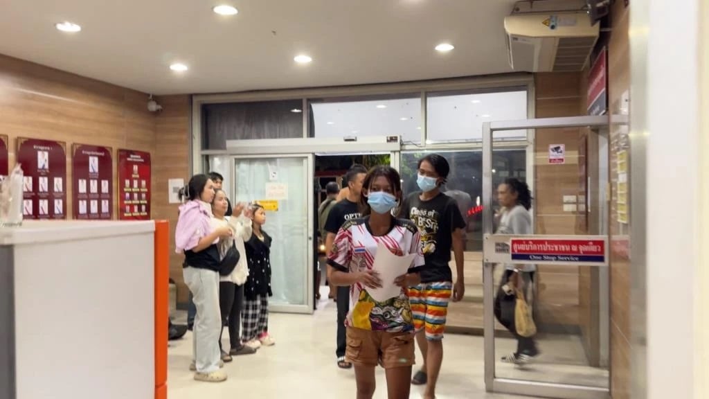 girl lured gang robbery investigation