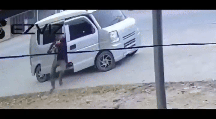 mayor gunmen vehicle rocket suspects