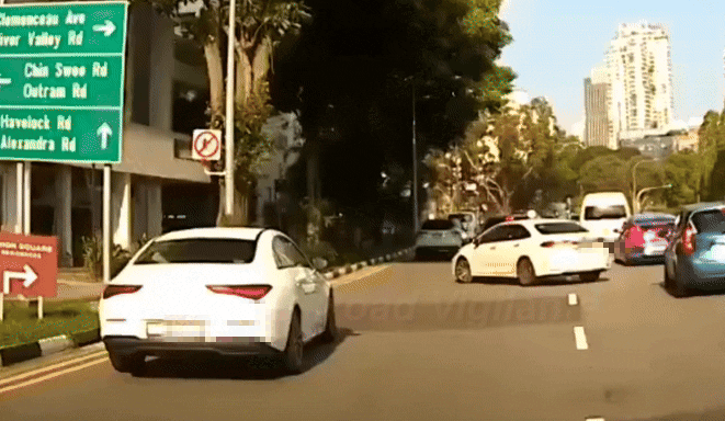 mercedes toyota crash