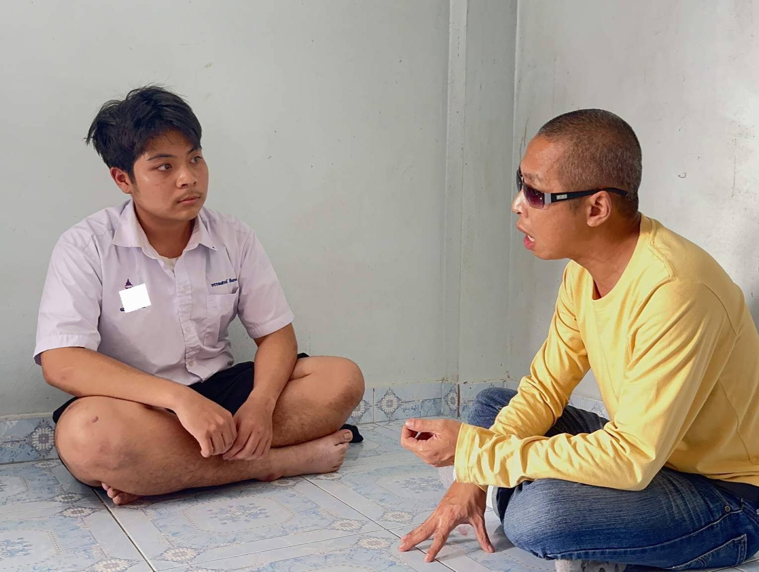 mum abandoned high schooler interview