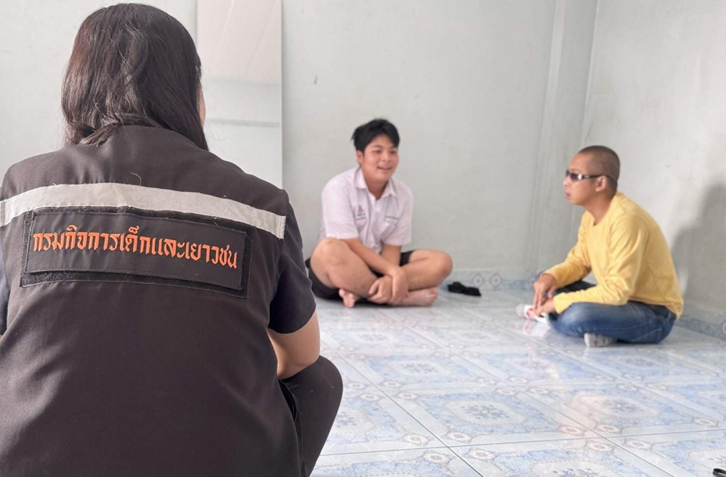 mum abandoned high schooler agency