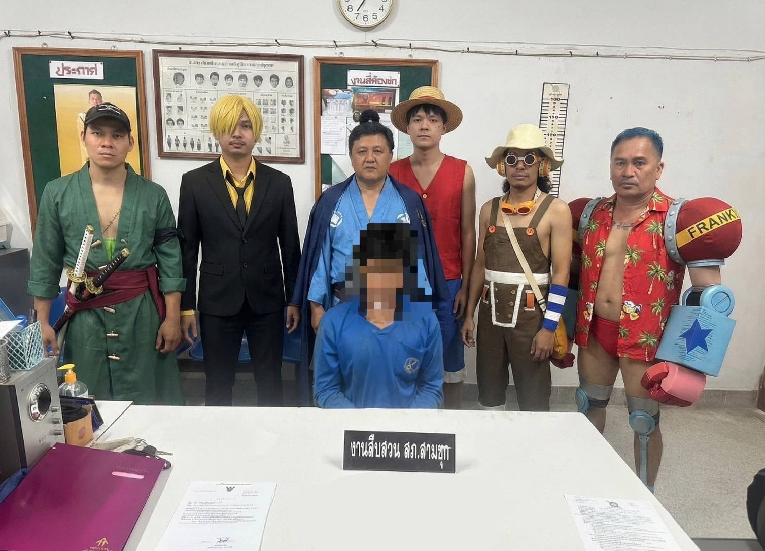 police disney princess one piece arrest