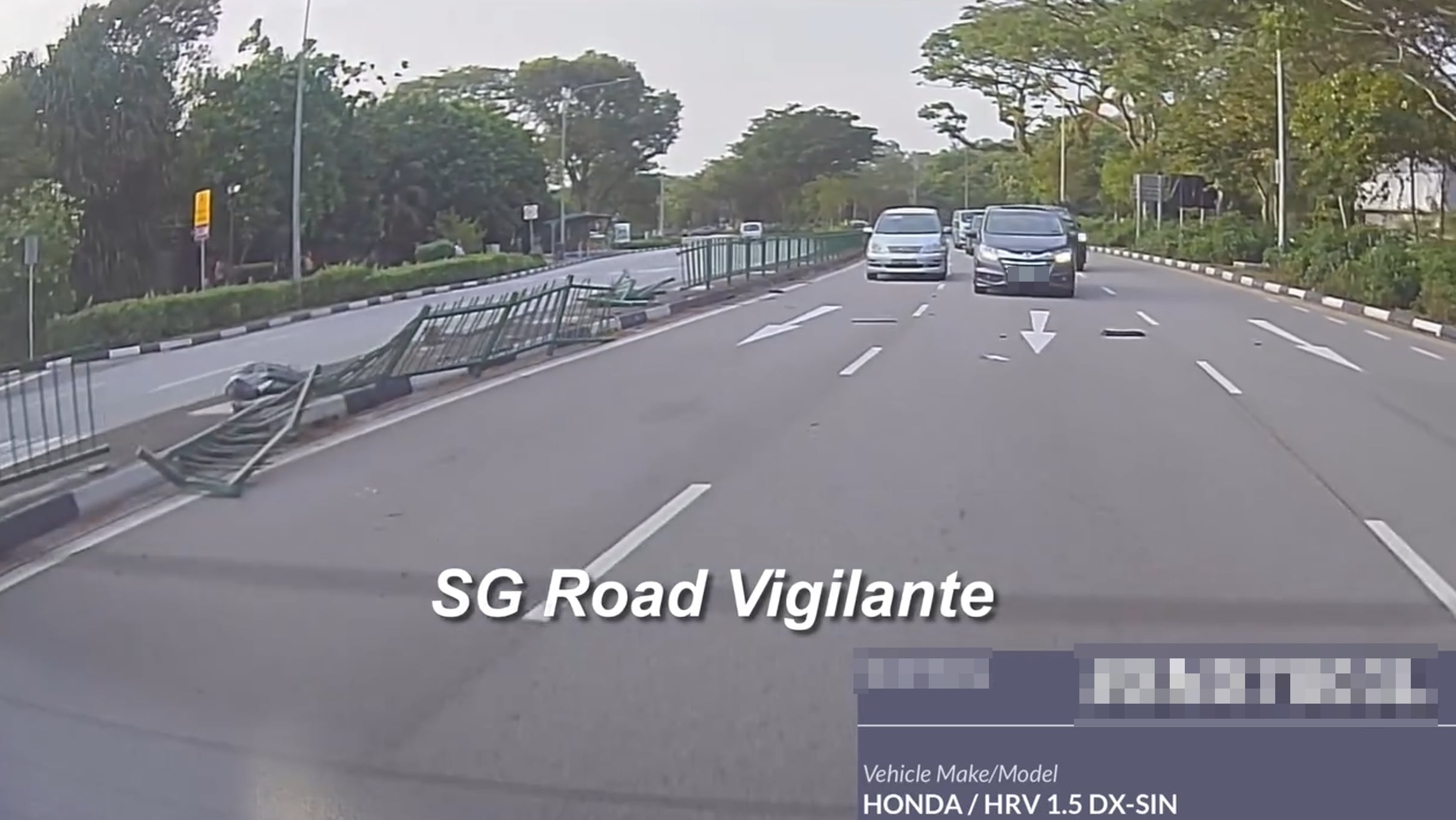 car road divider railings