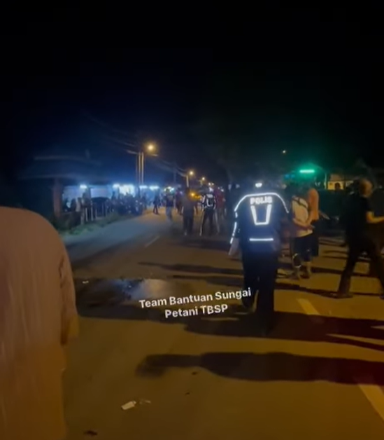 teen dies father's arms