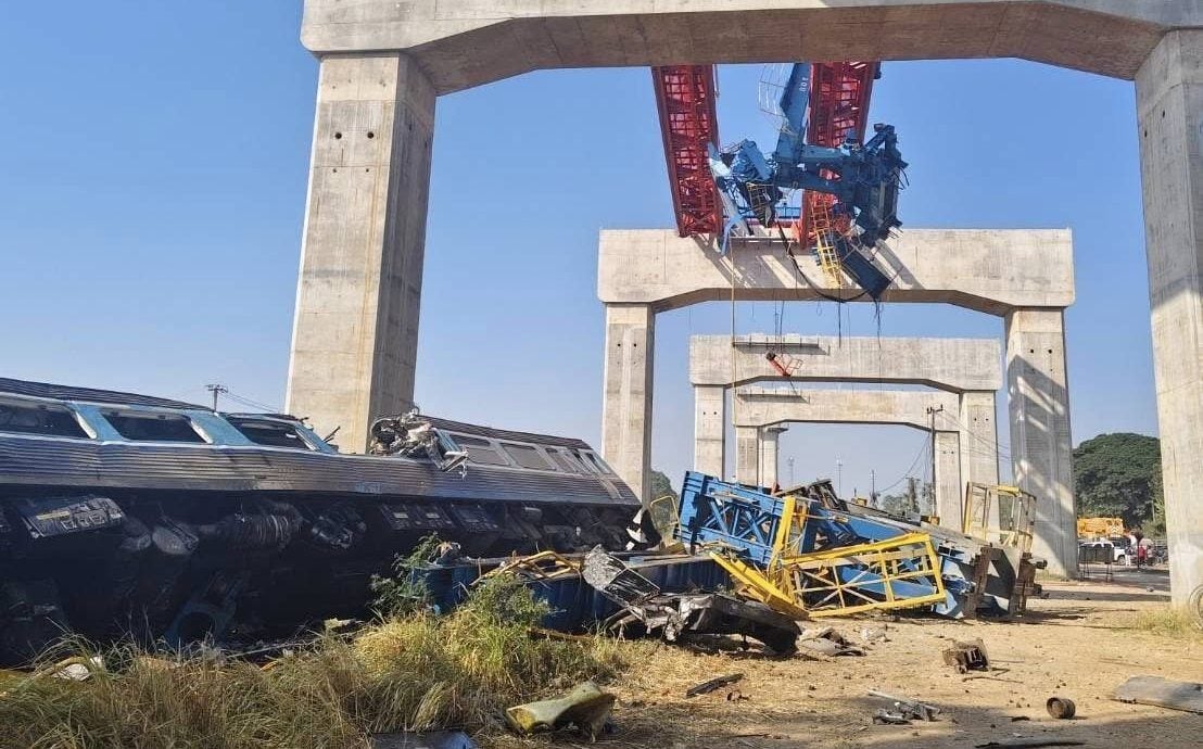 22 killed crane train