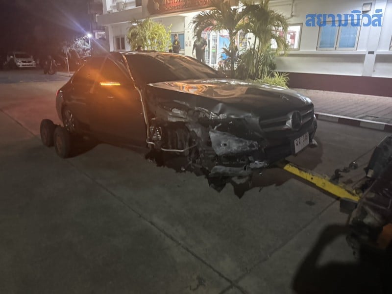 woman duct tape vehicle wreck