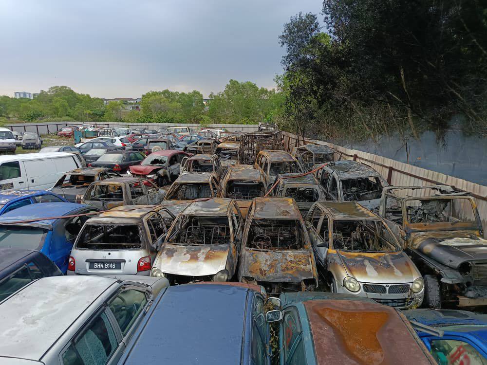 bushfire parking lot (3)