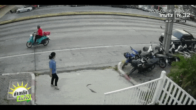 driver sideswipe motorcyclist honk