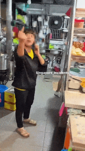 woman claims man pointed middle finger