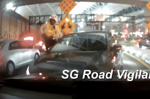 johor checkpoint car cone