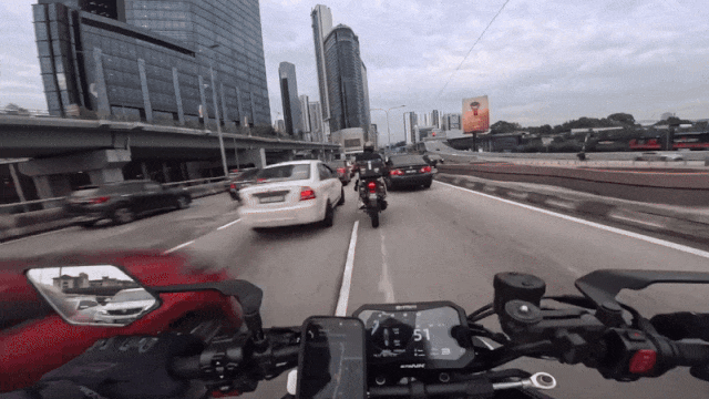 motorcyclist car door