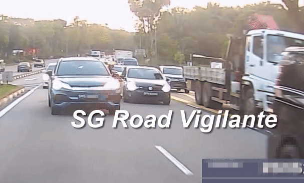 motorcyclist car overtaking