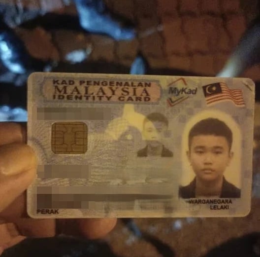 teenager chased police