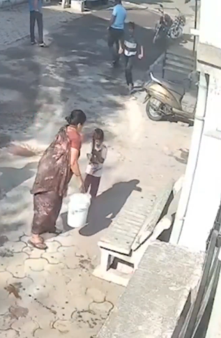 boiling water four-year-old india 