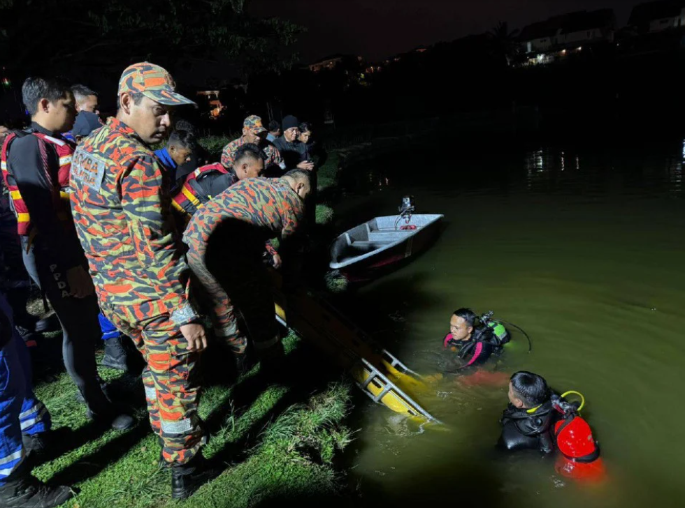 woman drowned escape officials