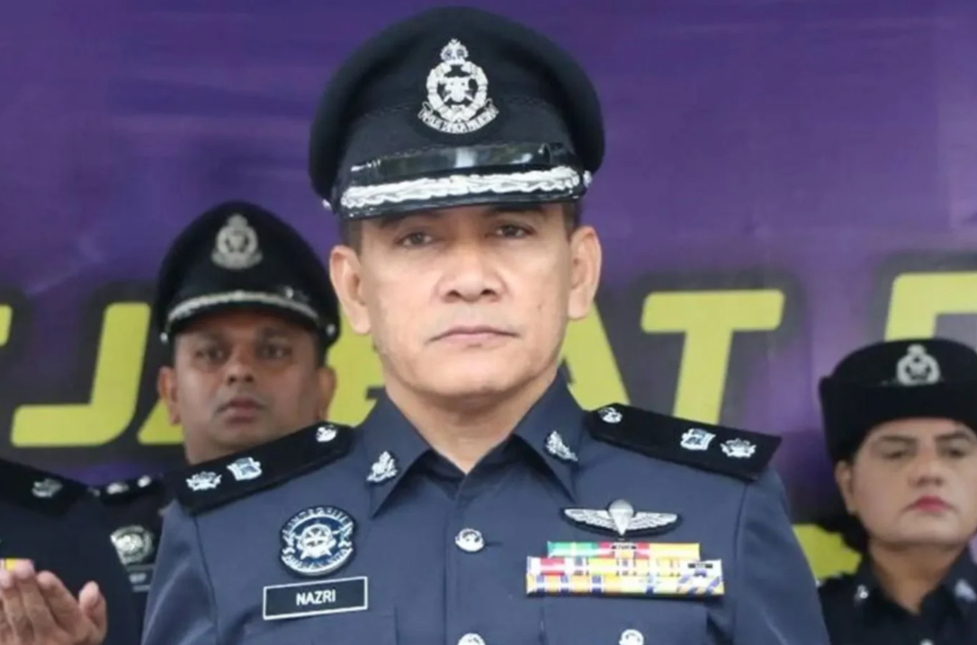 teenager chased police