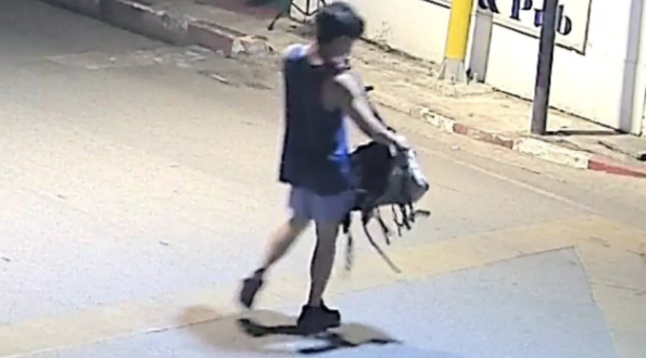 tourist false robbery