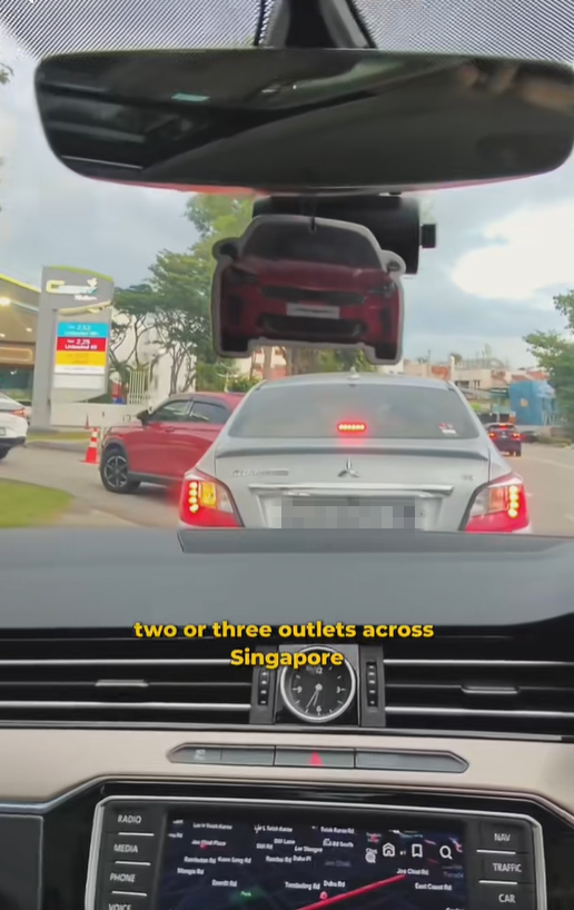 queue outside CNERGY