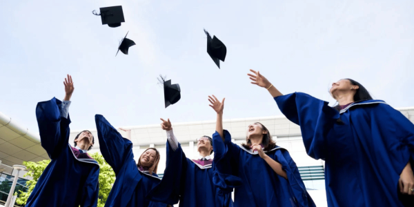 NTU business-computing double degree ranked highest for starting salaries in S'pore, median pay S$6,950