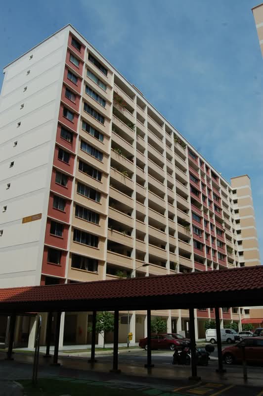 blk 838 tampines st 82