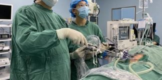 boy missing testicle china